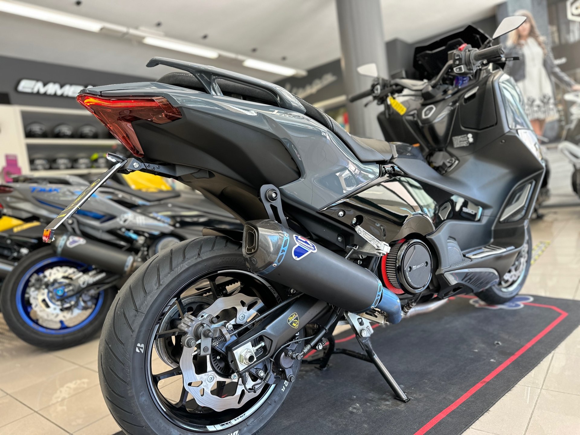 YAMAHA TMAX 560 TECk MAX RS N°285
